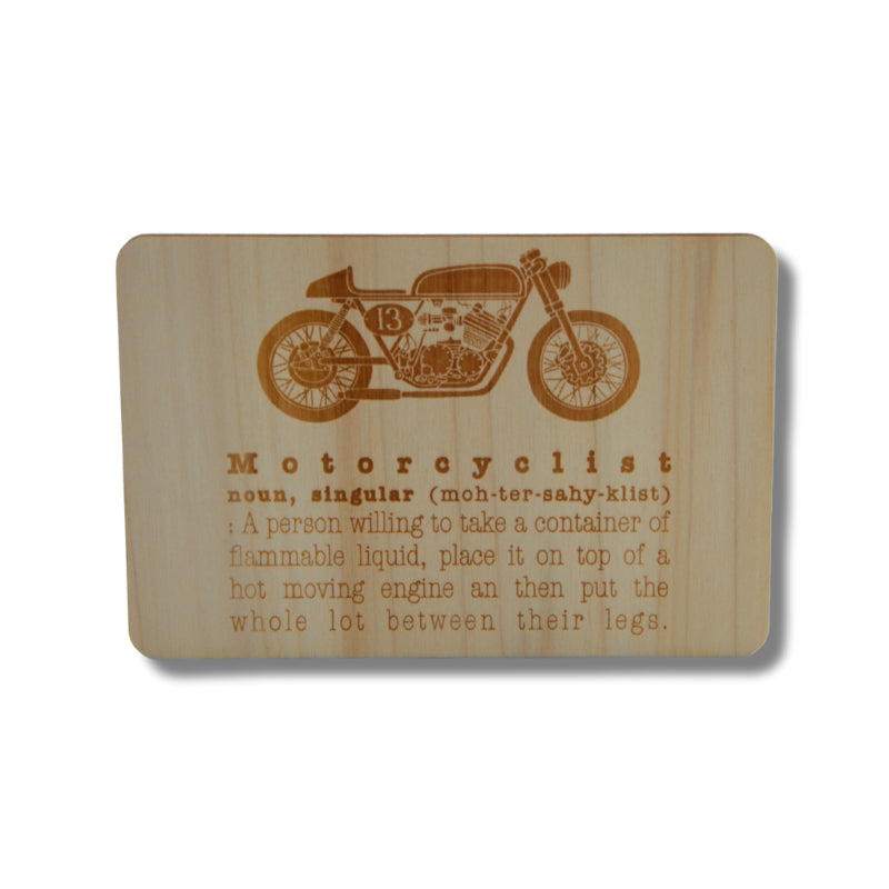 Houten kaart: motorcylist