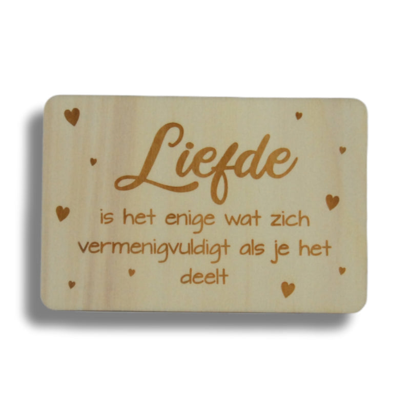 Houten kaart: liefde is het enige wat zich vermenigvuldigt