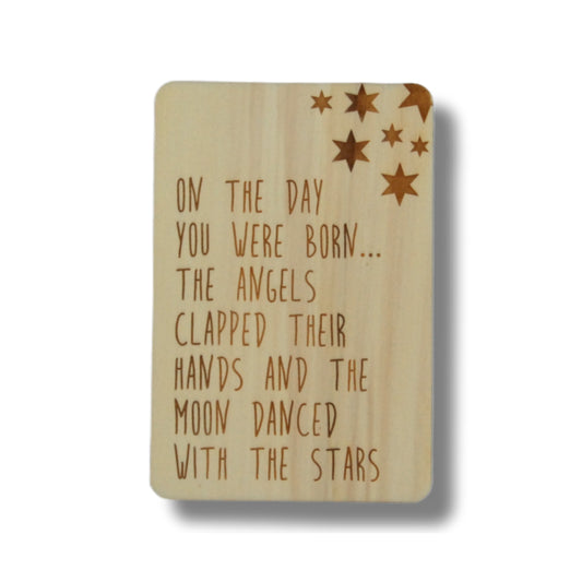 Houten kaart: on the day you were born ...